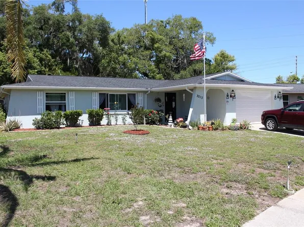 3213 Custer Dr, Holiday, FL 34690