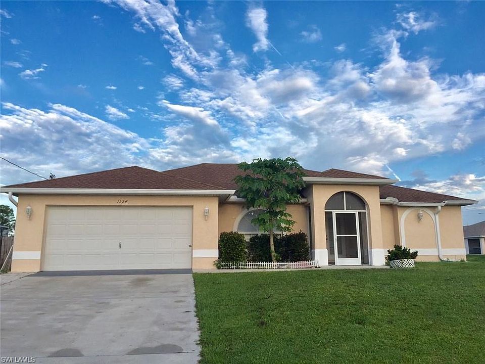 1st image of 1124 NW 18th Pl