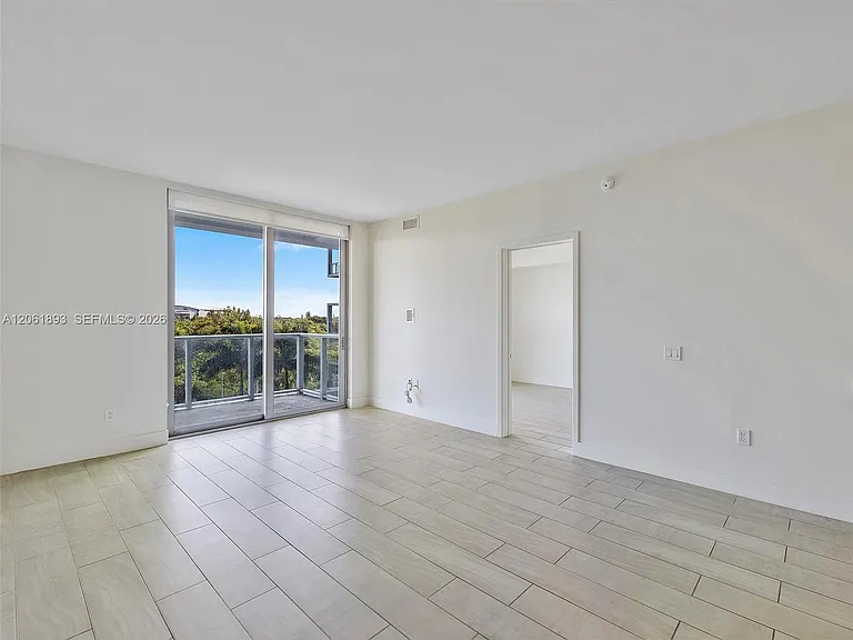 2000 Metropica Way #502 — Photo 10