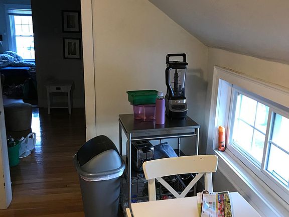 2nd image of 1019 21st Ave SE #2