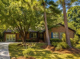 998 Pepperwood Dr, Fayetteville, NC 28311