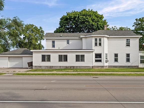 2nd image of 1603 Charles STREET