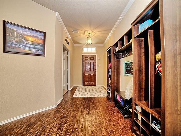 5th image of 5032 Escambia Ter