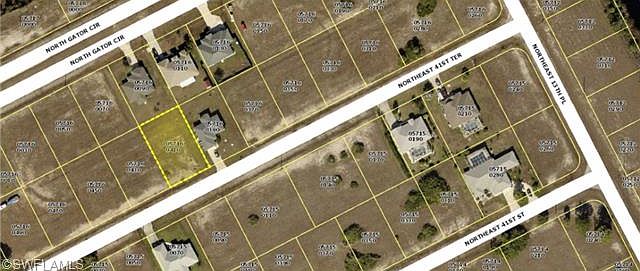 1st image of 1237 NE 41st Ter