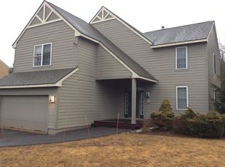 151 Skytop Rd, Long Pond, PA 18334