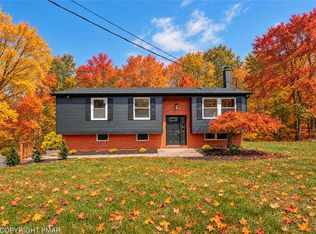 60 Woodside Dr, Freeland, PA 18224