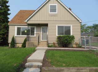 304 W Taylor Rd, Lombard, IL 60148