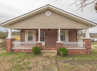 328 Poplar St, Soddy Daisy, TN 37379