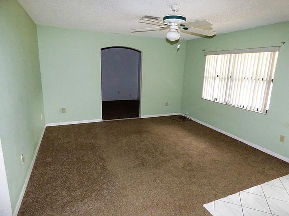 5th image of 5002 NW 62nd Ave