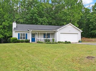 401 Birchfield Dr, Statham, GA 30666