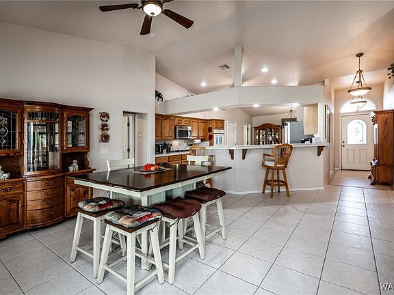 5th image of 2085 E Desert Palms Drive