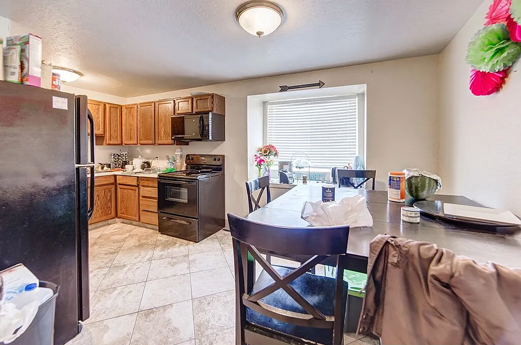 4 bed, $465 — Photo 2