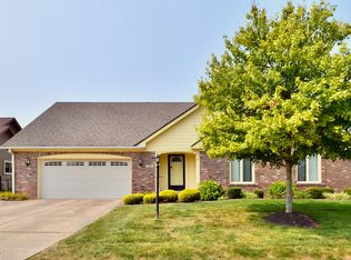 508 Pebble Way, Greenwood, IN 46142