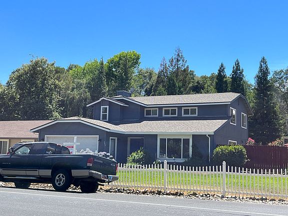 2nd image of 2880 Cambridge Rd