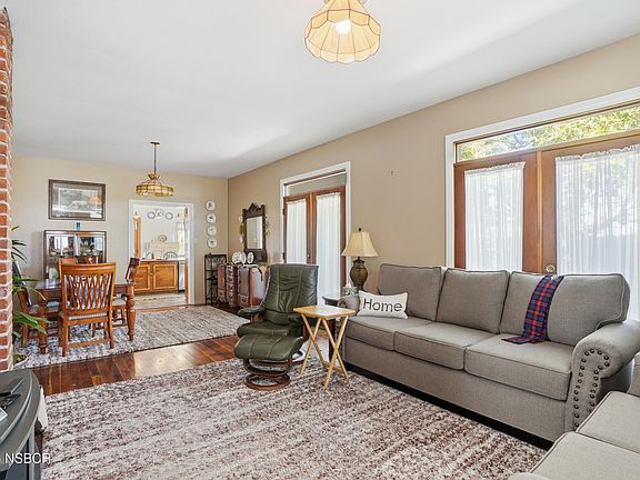 4th image of 4715 S Blosser Rd