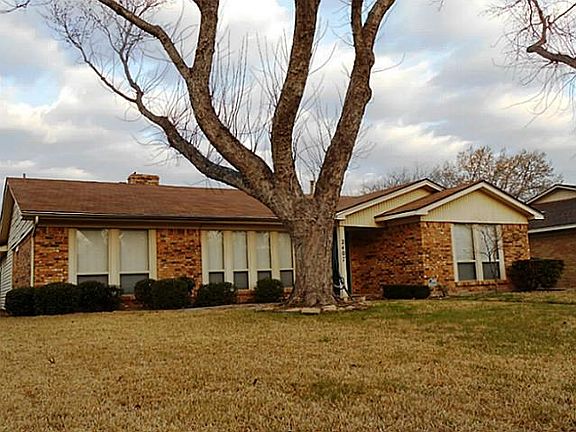 2nd image of 2407 Richview Ct