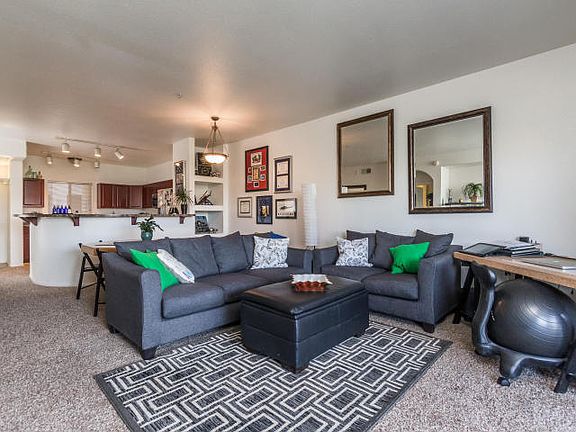 5th image of 920 E Devonshire Ave Unit 3004
