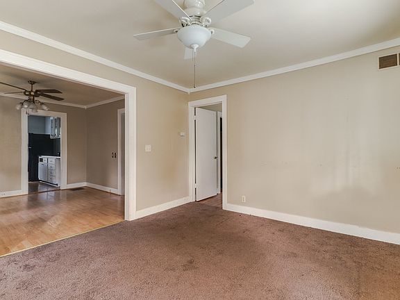 4th image of 1418 Eastholme Ave