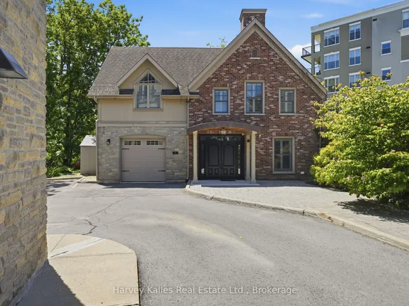 4 Bridge St #7, Prince Edward County, ON K0K 2T0