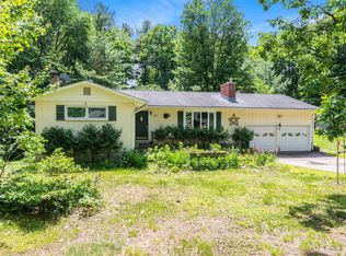 11 Alderbrook Rd, Essex Junction, VT 05452