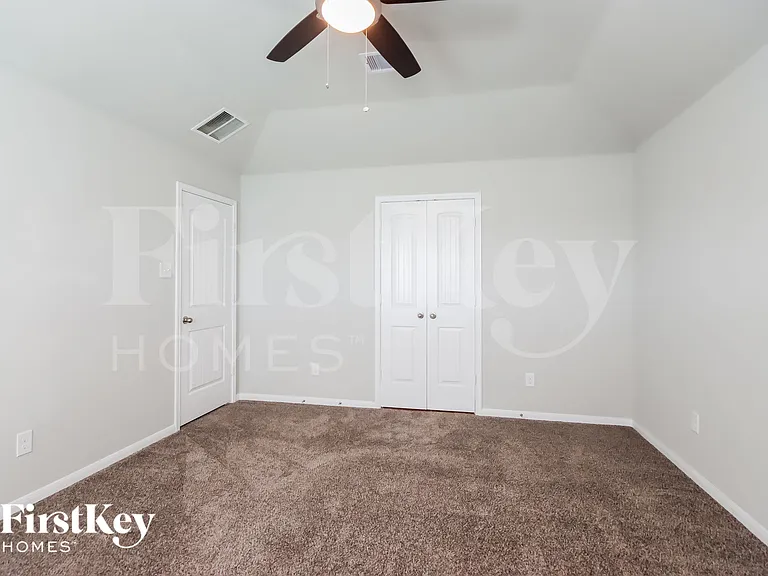 4606 Wildflower Way — Photo 7