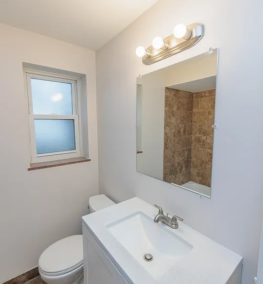 18725 Neff Rd #1 — Photo 8