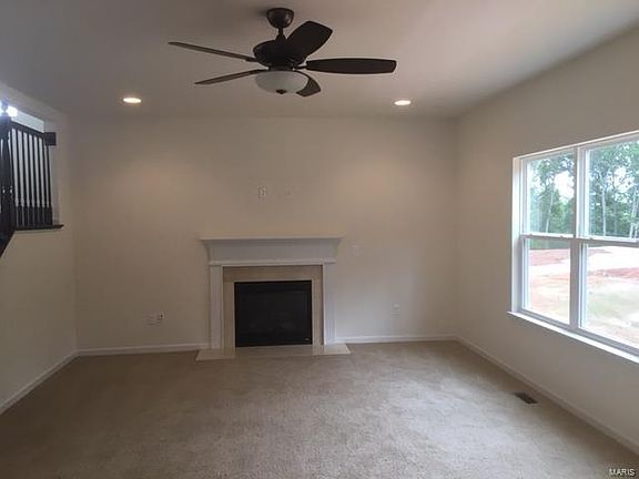 4th image of 130 Keystone Ridge Dr