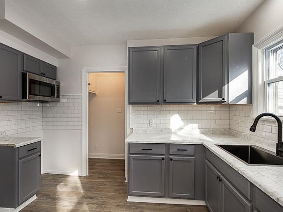 4th image of 18020 Hiller Ave