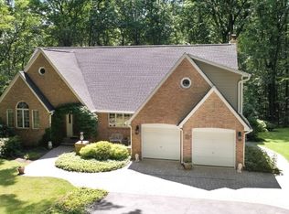 7 Janice Dr, Hackettstown, NJ 07840