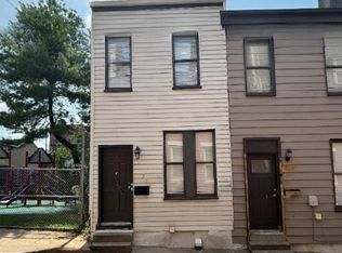 (Undisclosed Address), Pittsburgh, PA 15212