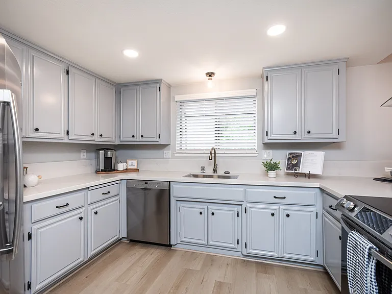 4062 Quarry Ct — Photo 13