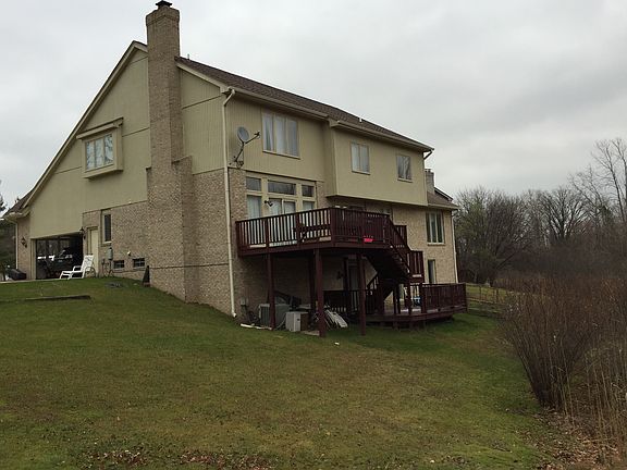 3rd image of 6792 Stonebridge Ct