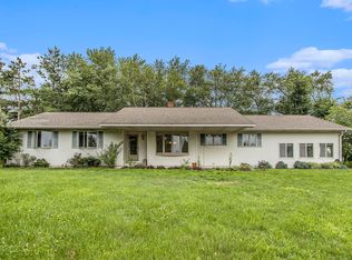 27238 Baker Dr, Sturgis, MI 49091