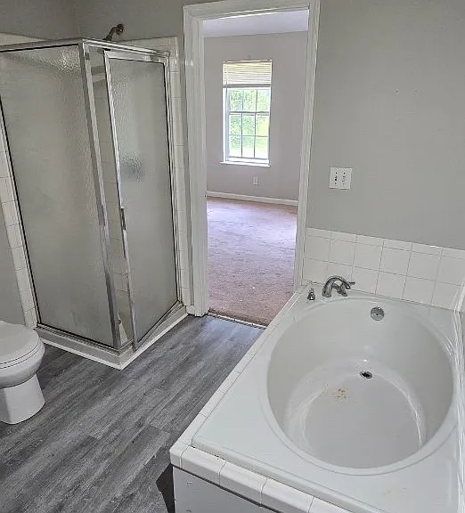 2837 Heritage Ln — Photo 10
