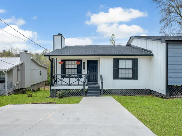 1322 Burgess Dr, Tallahassee, FL 32304