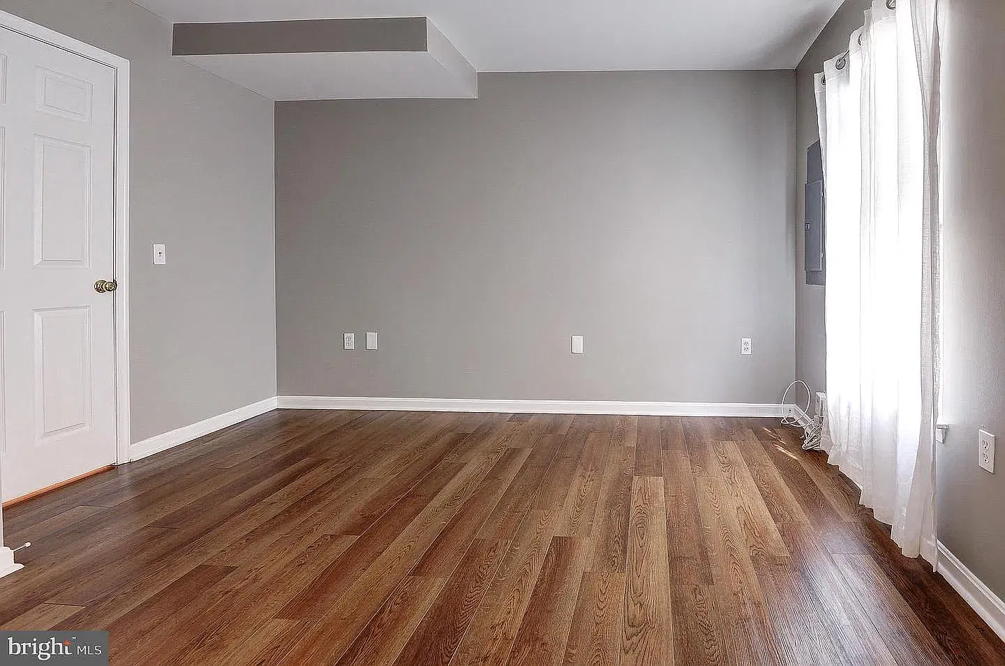 3 bed, 1460 sqft, $1,000 — Photo 1