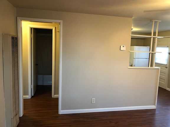 4th image of 316 W Gary Ave