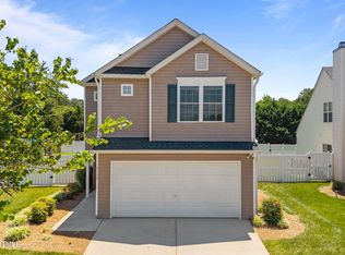 5300 Roan Mountain Pl, Raleigh, NC 27613