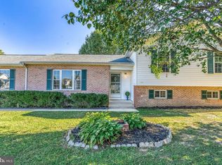 45505 Sunflower St, Great Mills, MD 20634