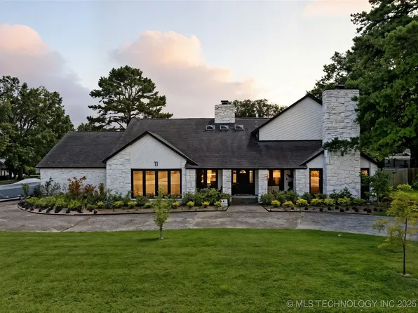 11 Cedar Ridge Rd, Broken Arrow, OK 74011