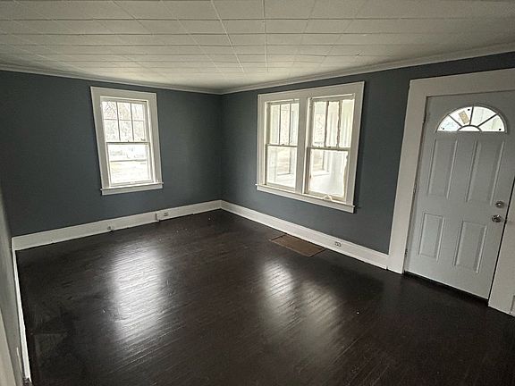 4th image of 938 W Lafayette Ave
