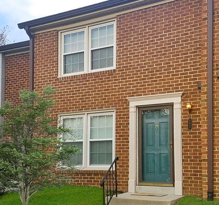 1st image of 5647 Independence Cir