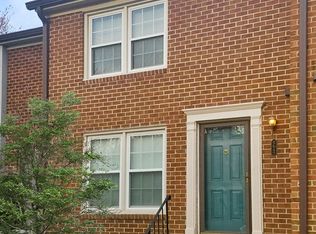 5647 Independence Cir, Alexandria, VA 22312