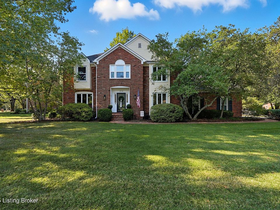 1st image of 214 Hidden Oak Pl