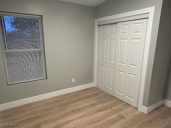 5th image of 31 Bartley Ave