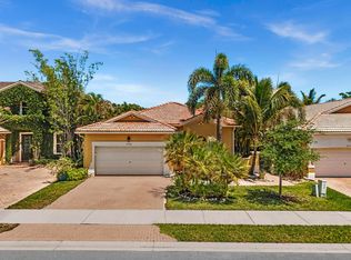 5749 NW 121st Ter, Pompano Beach, FL 33076