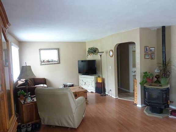 Upstairs Living Area