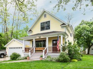 303 S Brewster Ave, Lombard, IL 60148