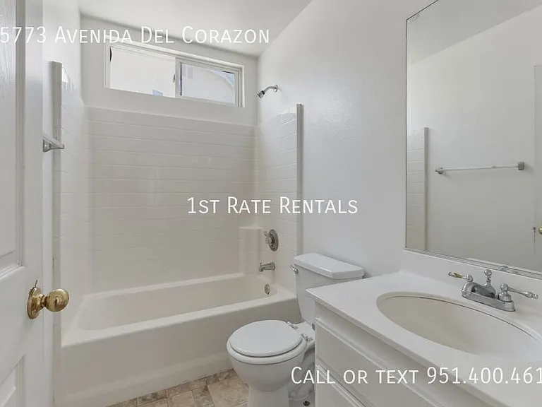 15773 Avenida Del Corazon — Photo 7