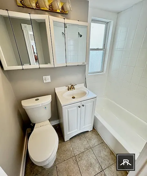 35 Adamson St #2 — Photo 15